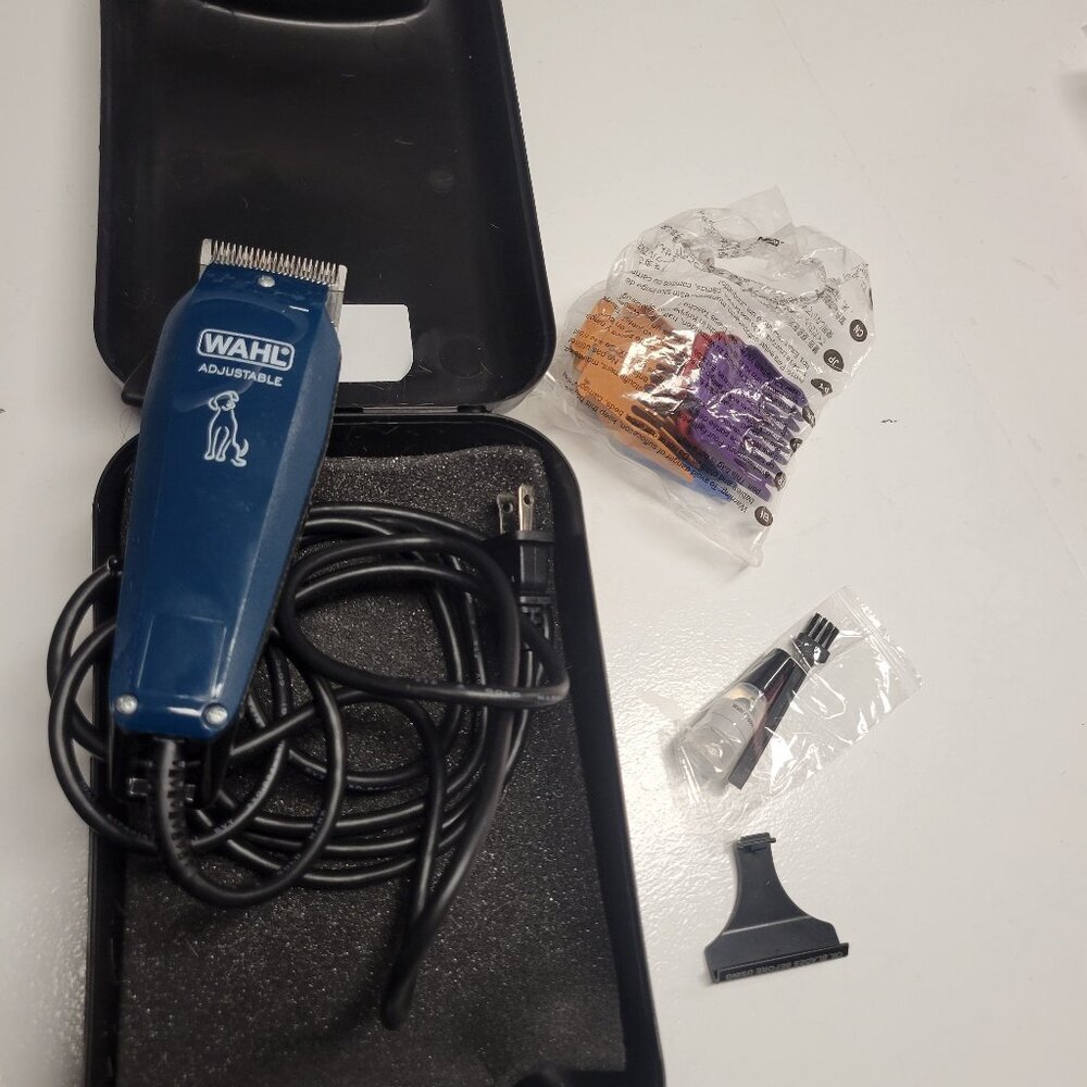 WAHL Dog Grooming Kit